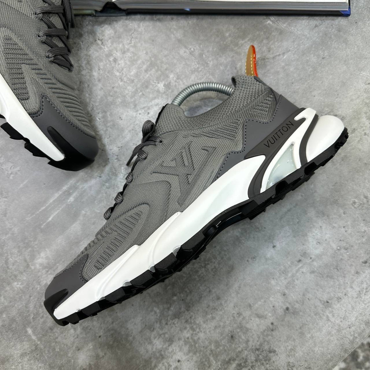 LVE TRAINERS GREY/WHITE