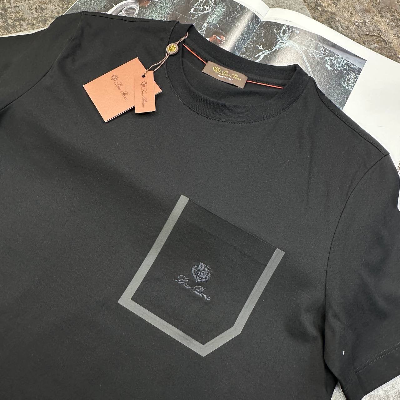 L|P FRONT PACKET T-SHIRT BLACK