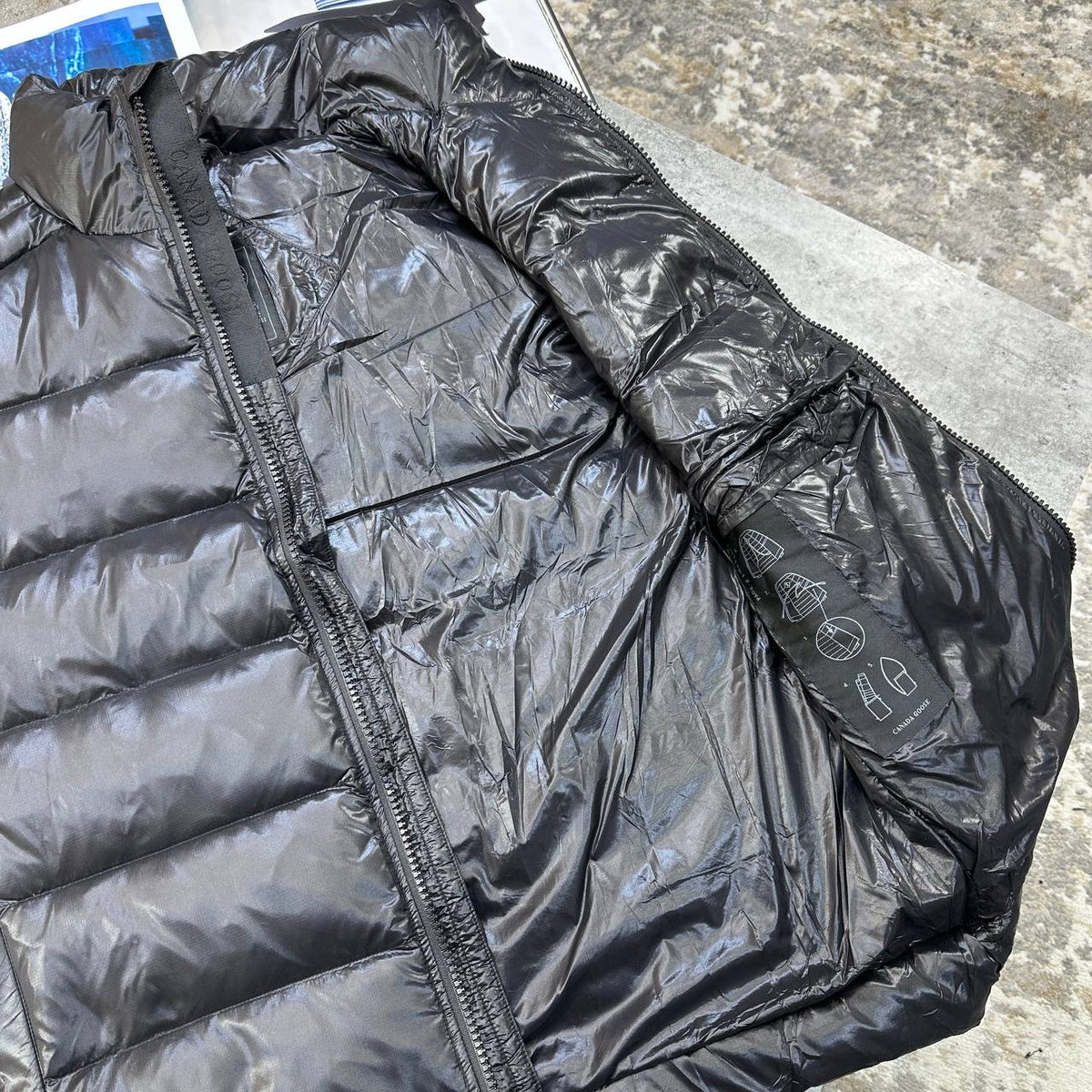 CG BLACK BADGE BODYWARMER BLACK