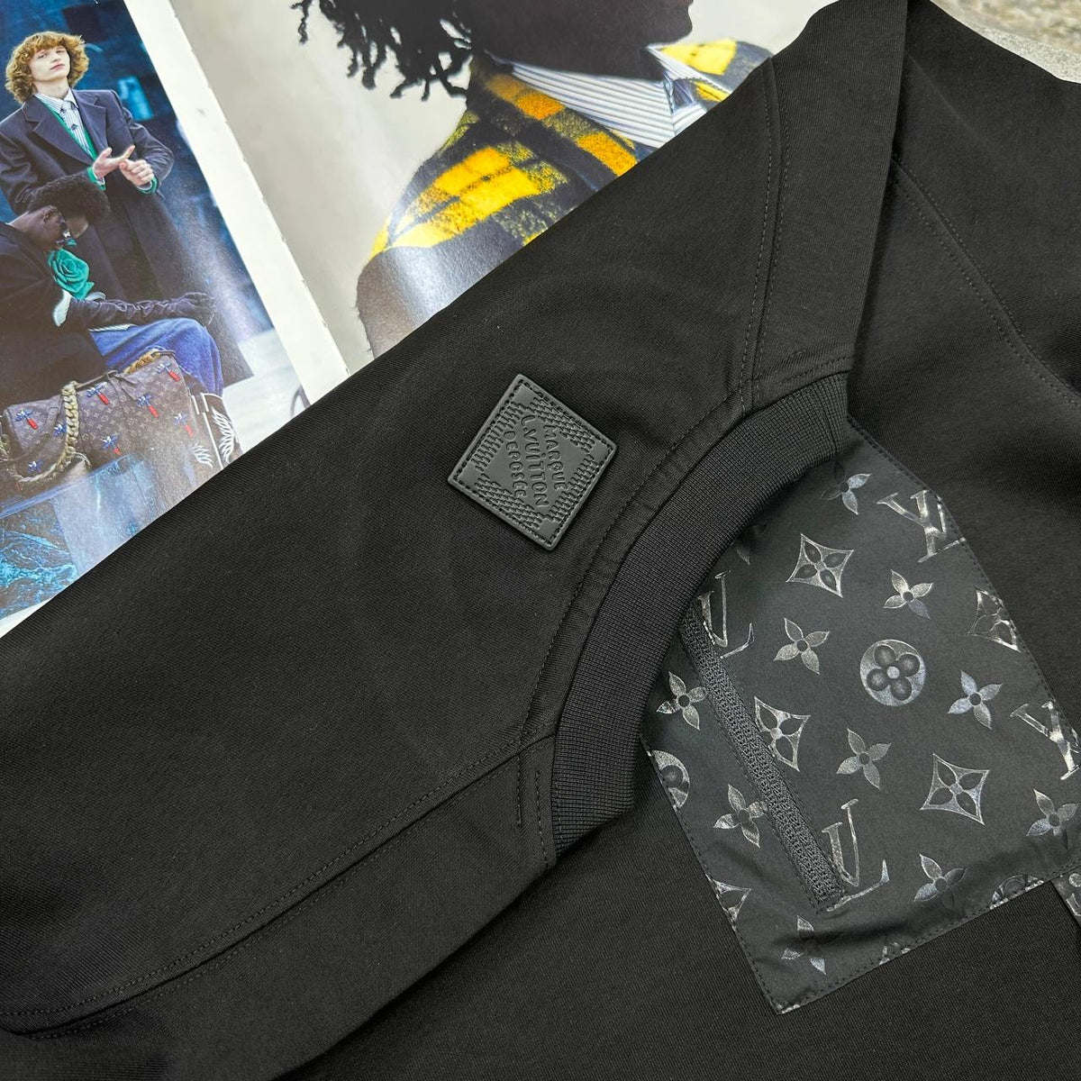 LVE FRONT POCKET JUMPER BLACK