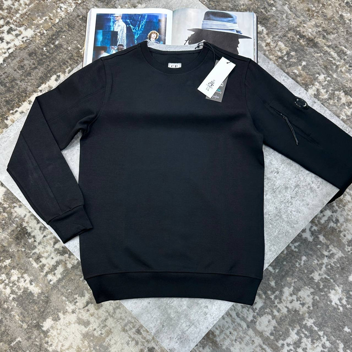 CP JUMPER BLACK