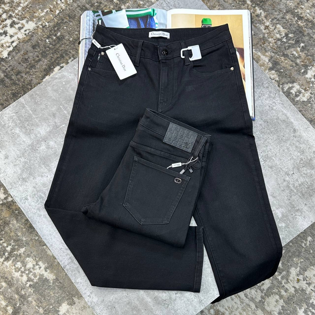 IOR REGULAR FIT JEANS BLACK