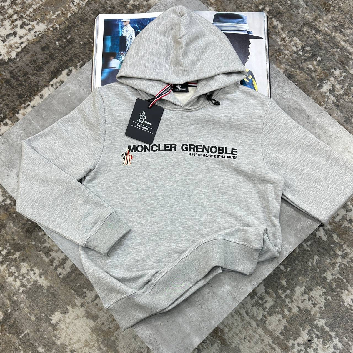 NCLR FRONT WRITING HOODIE GREY