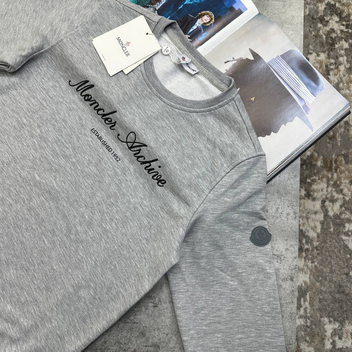 MNCR JUMPER GREY