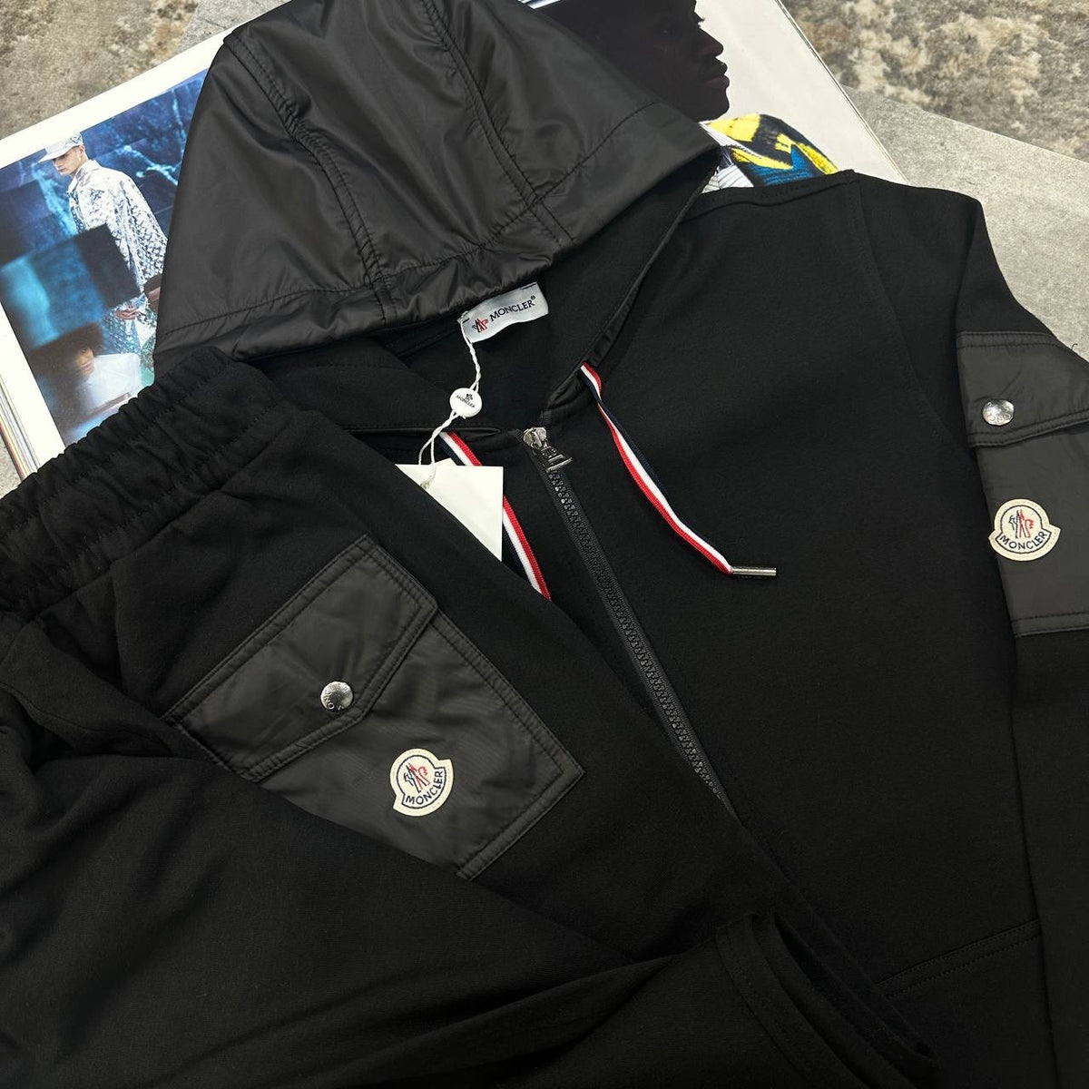 NCLR SIDE BADGE TRACKSUIT BLACK