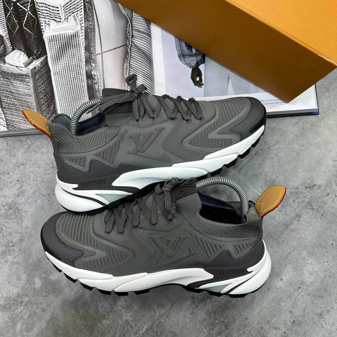 LVE TRAINERS GREY/WHITE