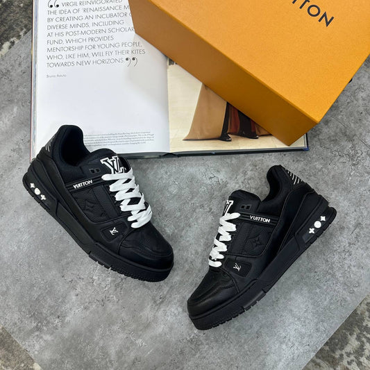 LVE TRAINER BLACK/WHITE