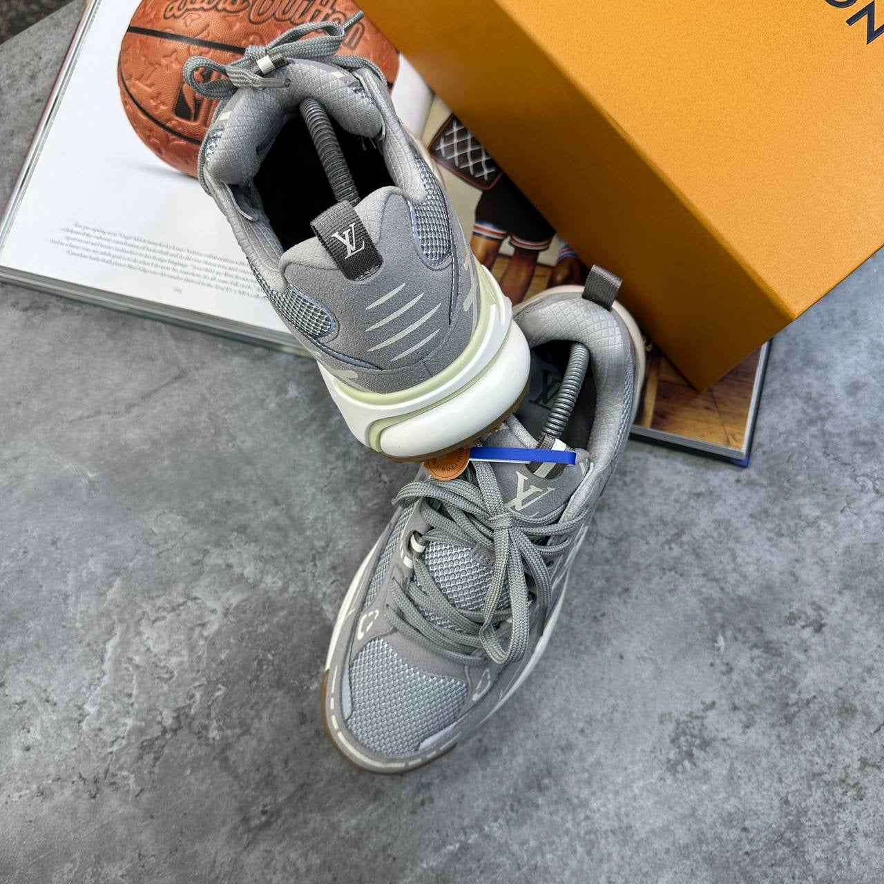 LVE TRAINERS GREY