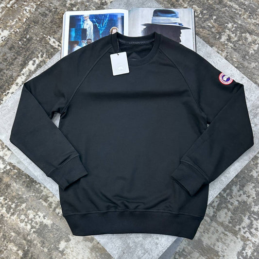 CG SIDE BADGE JUMPER BLACK