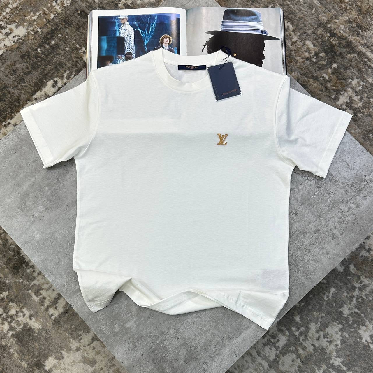 LV MINI FRONT LOGO T-SHIRT WHITE