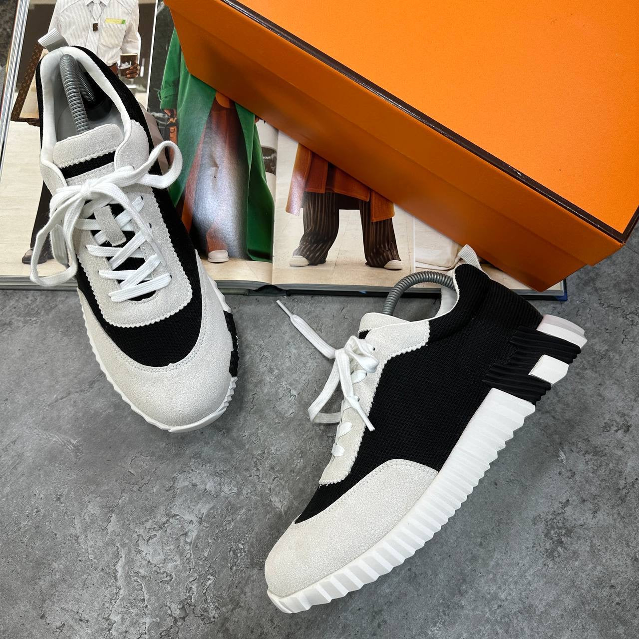 HRMS BOUNCING TRAINERS GREY-BLACK