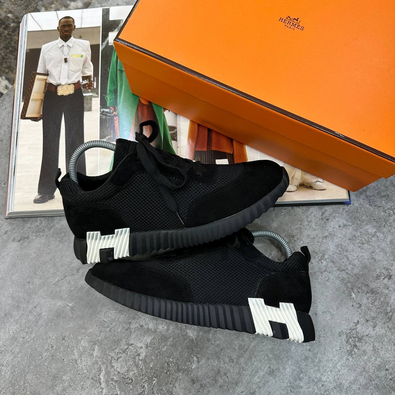 HRMS BOUNCING TRAINERS BLACK