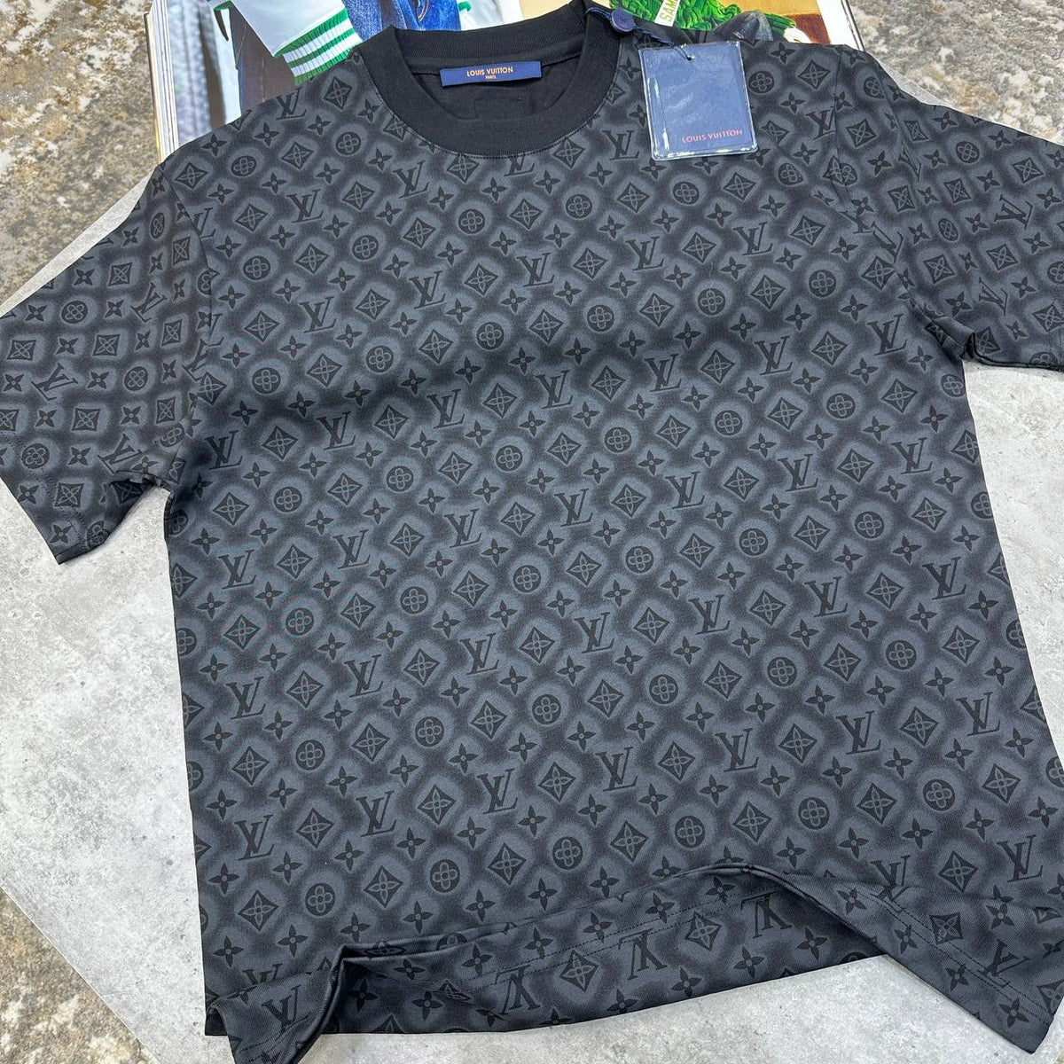 LVE FULL PRINT T-SHIRT BLACK