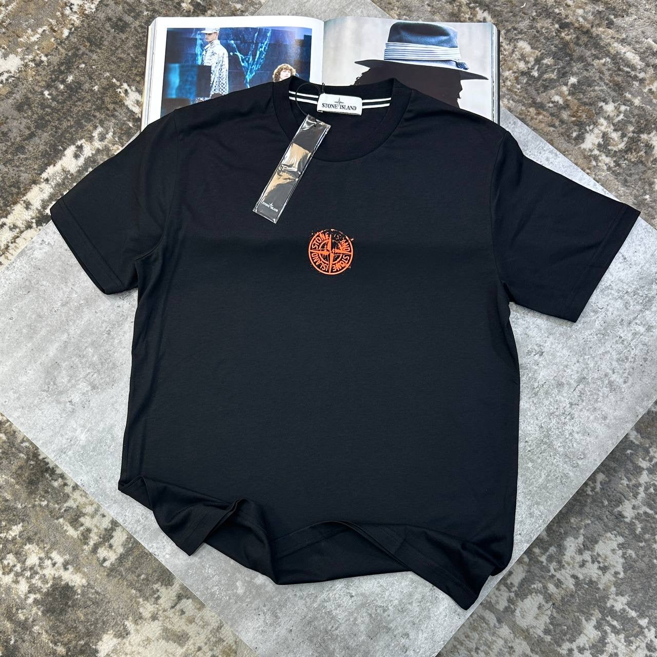 SI BACK BIG LOGO T-SHIRT BLACK