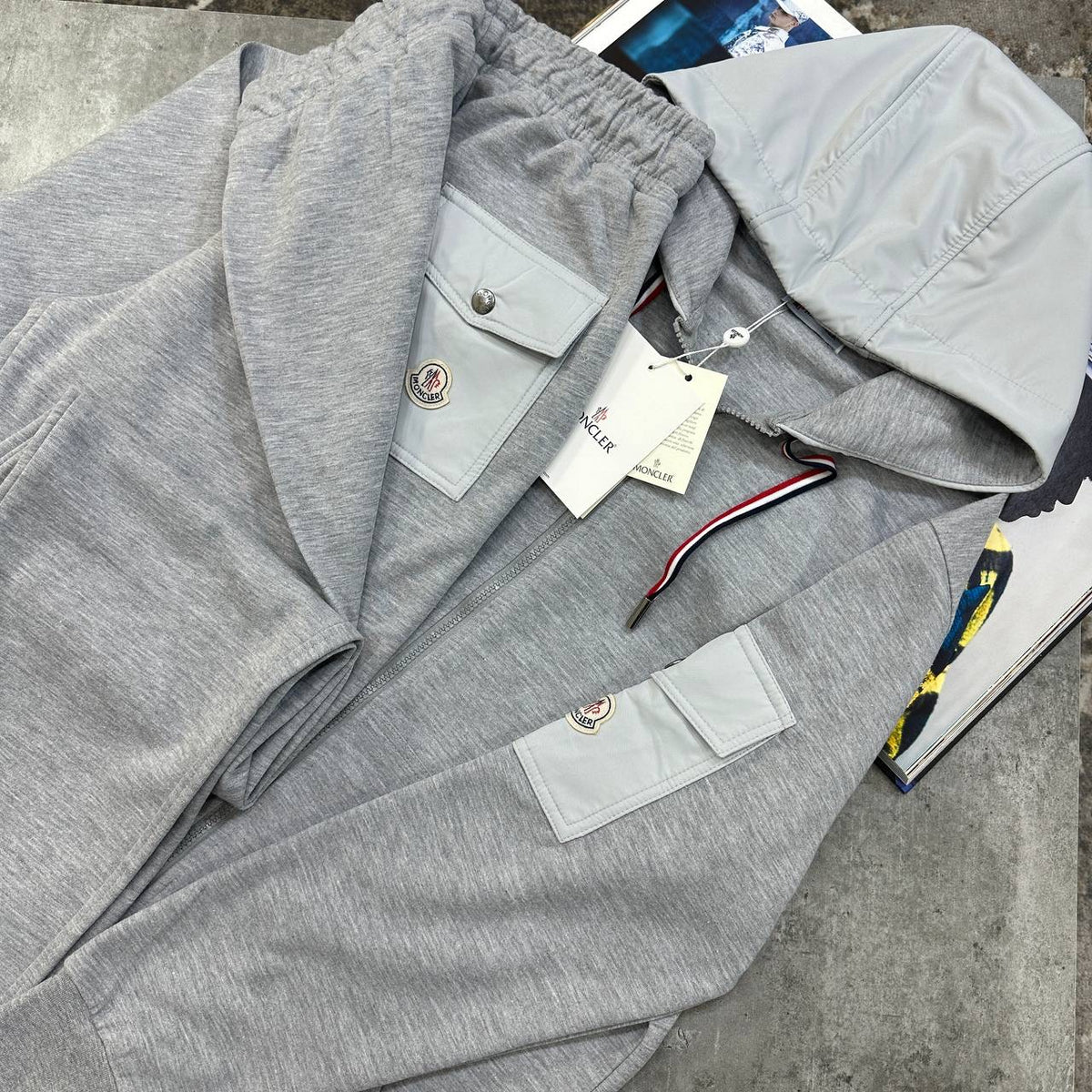 NCLR SIDE BADGE TRACKSUIT GREY