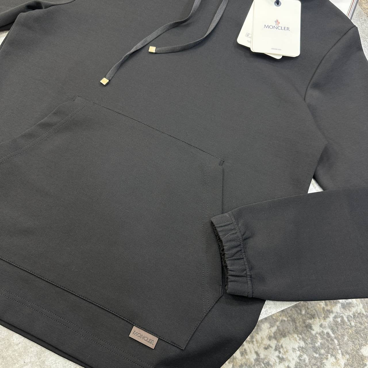 MCLR SIDE BADGE HOODIE BLACK
