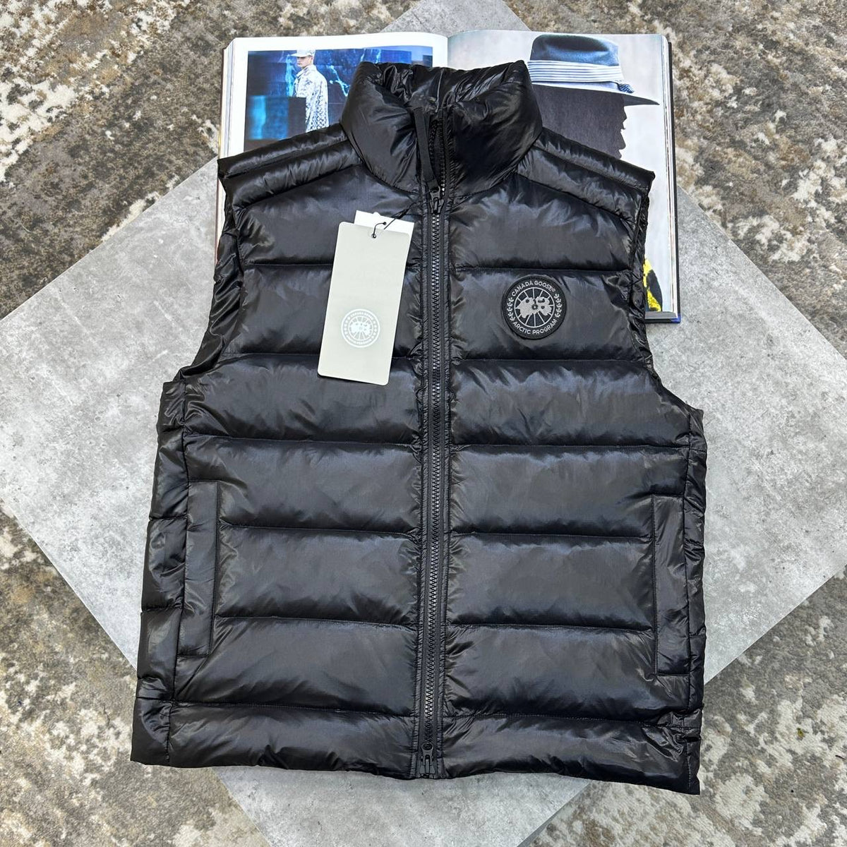 CG BLACK BADGE BODYWARMER BLACK