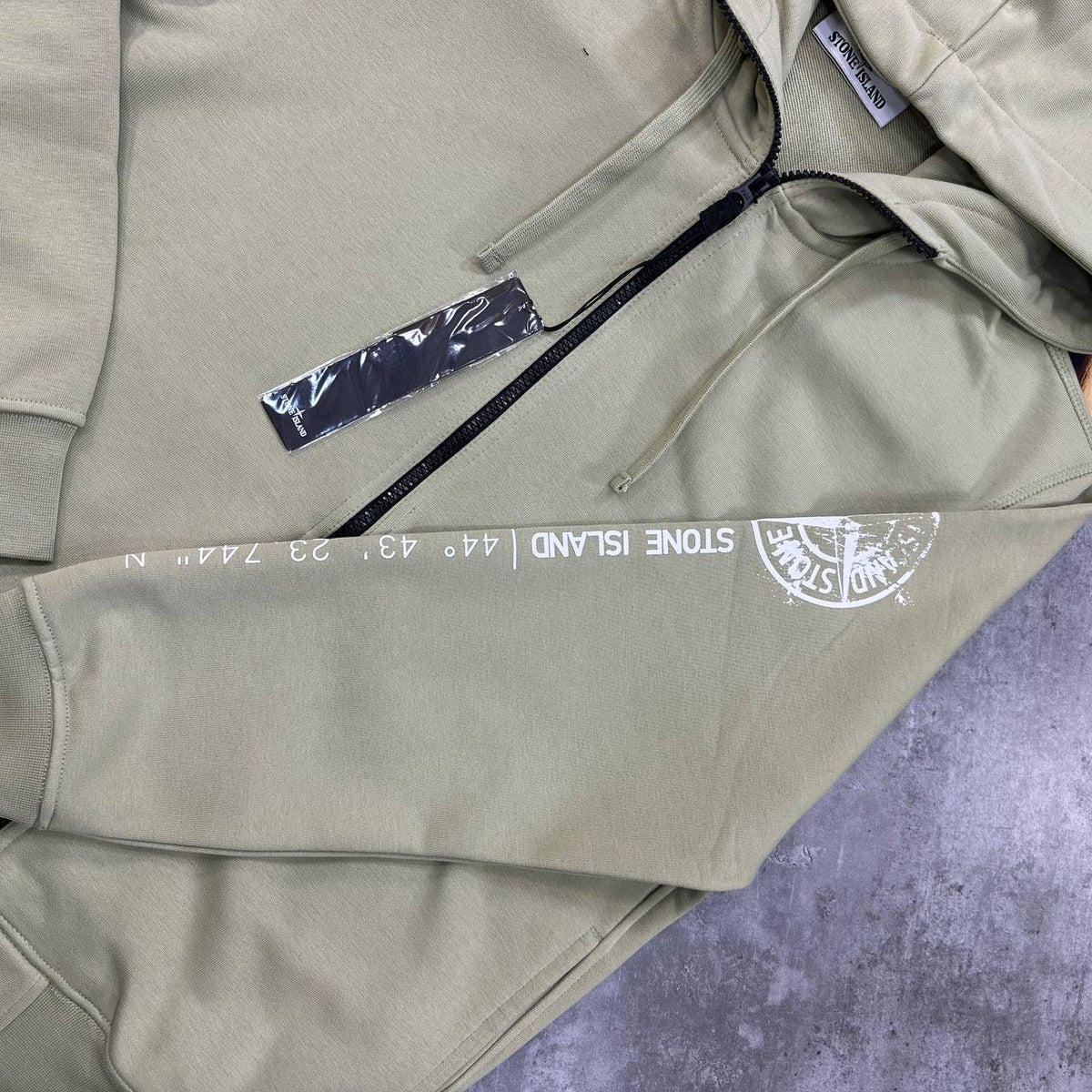 SI ZIP HOODIE BEIGE