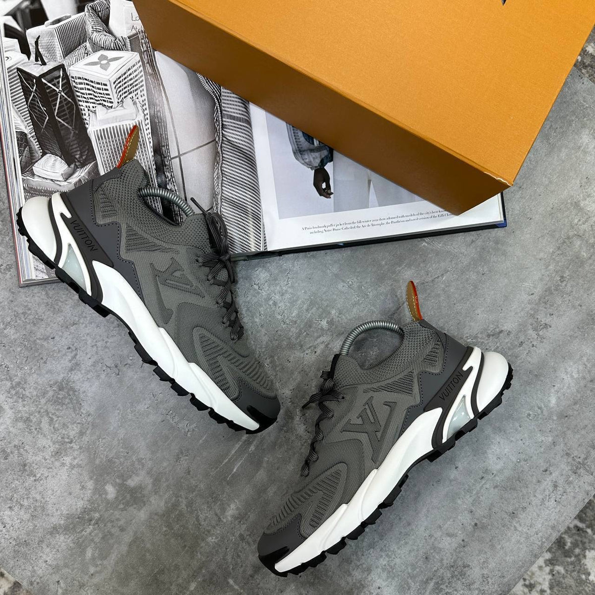 LVE TRAINERS GREY/WHITE