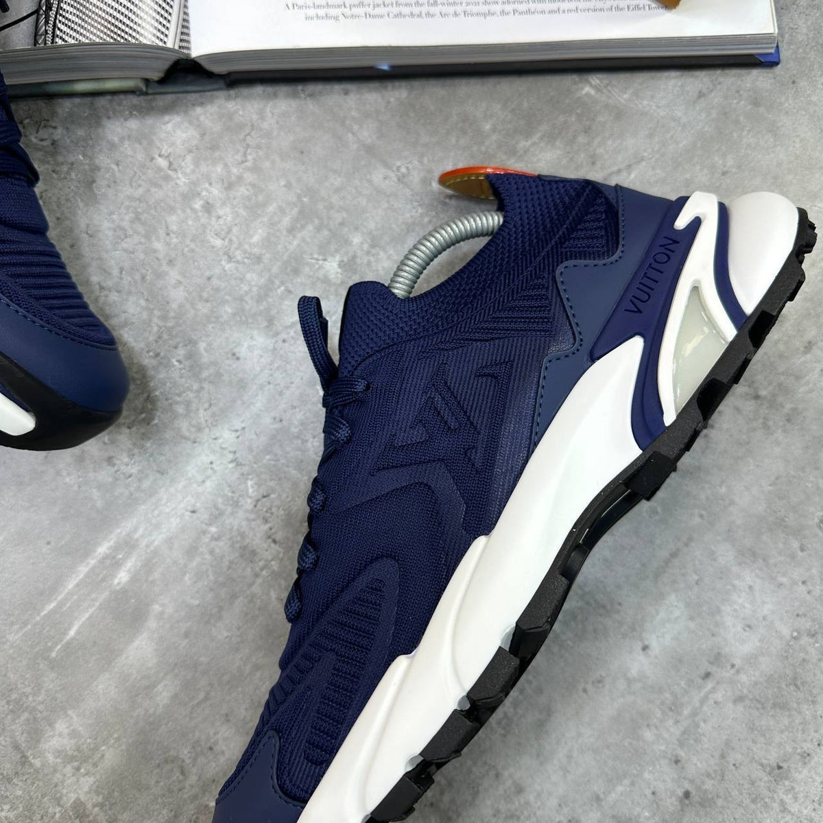 LVE TRAINERS NAVY/WHITE