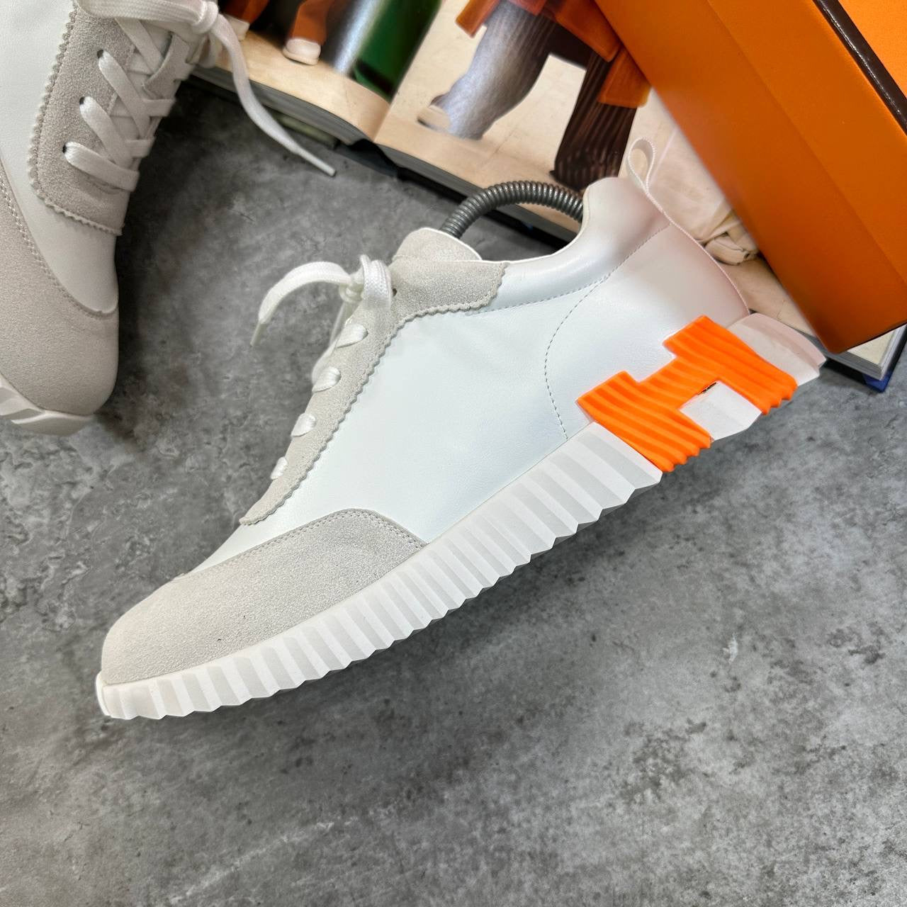 HRMS BOUNCING TRAINERS WHITE-ORANGE