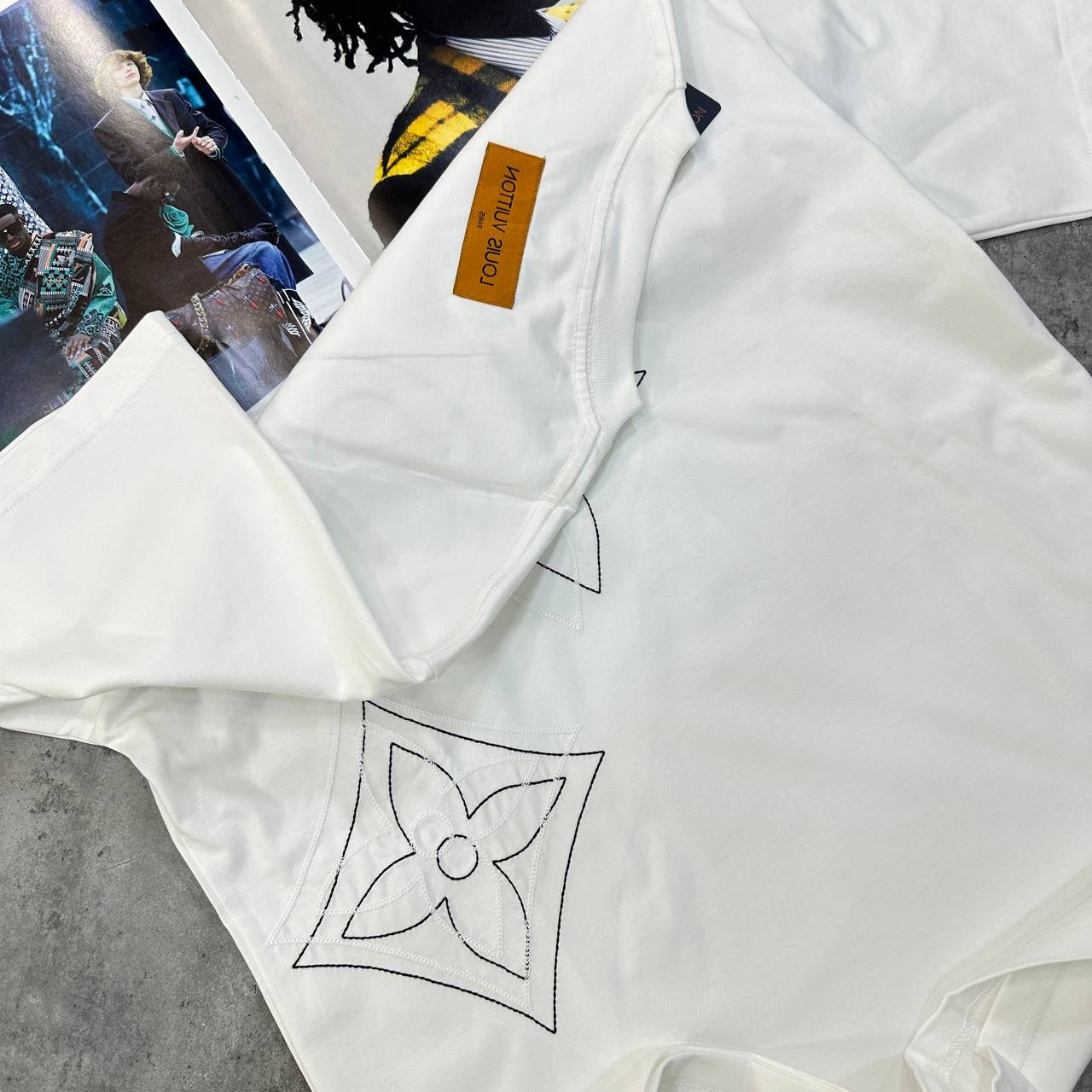 LVE EMBROIDERY T-SHIRT WHITE