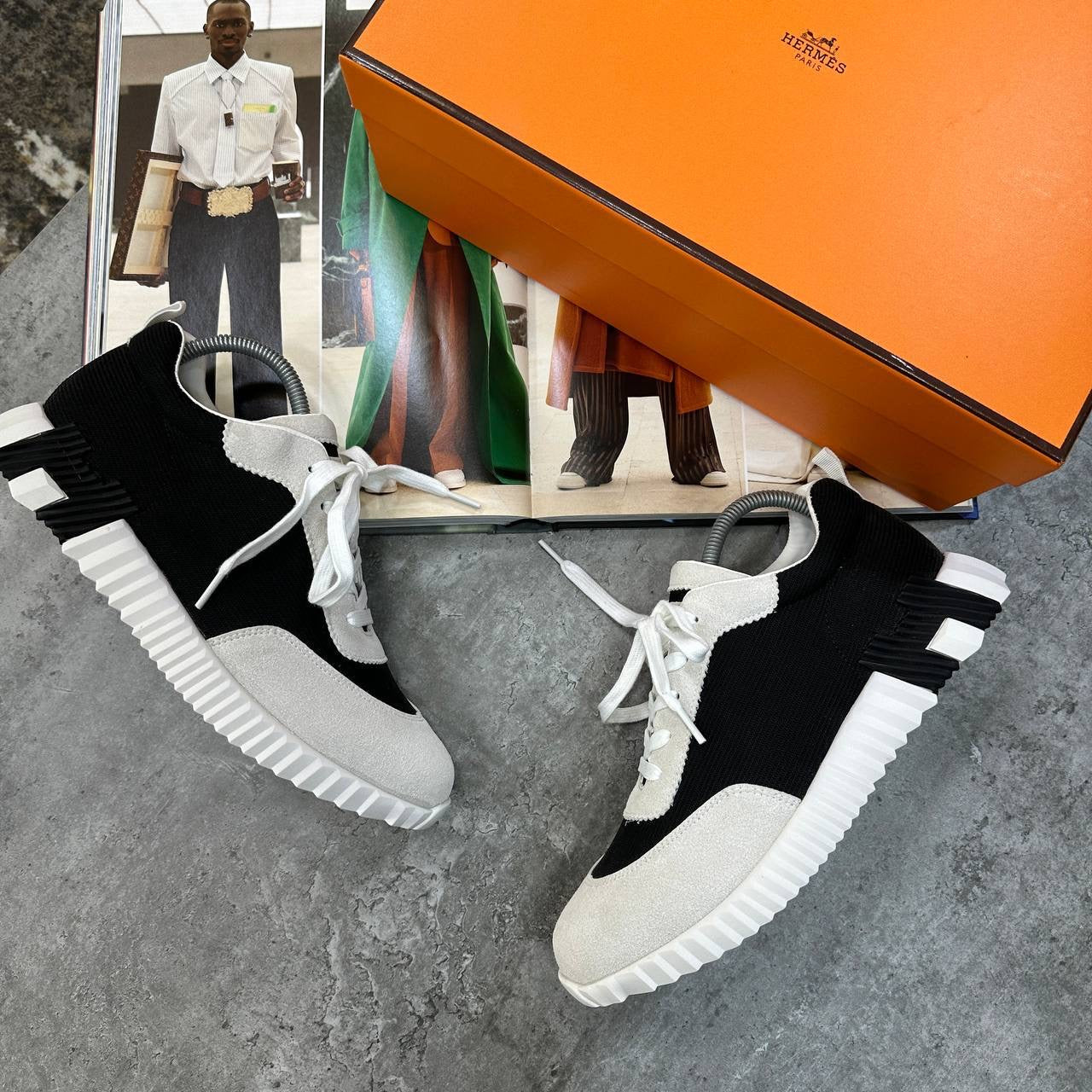 HRMS BOUNCING TRAINERS GREY-BLACK