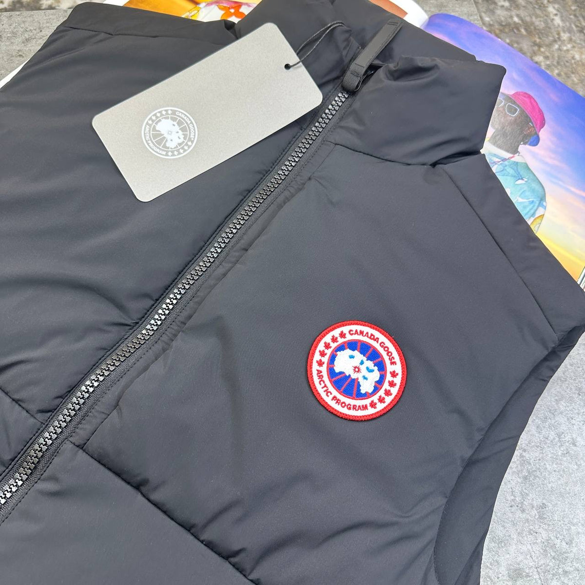 CNDA GOSE REDBADGE BODYWARMER BLACK
