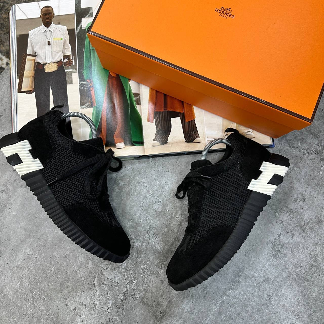 HRMS BOUNCING TRAINERS BLACK