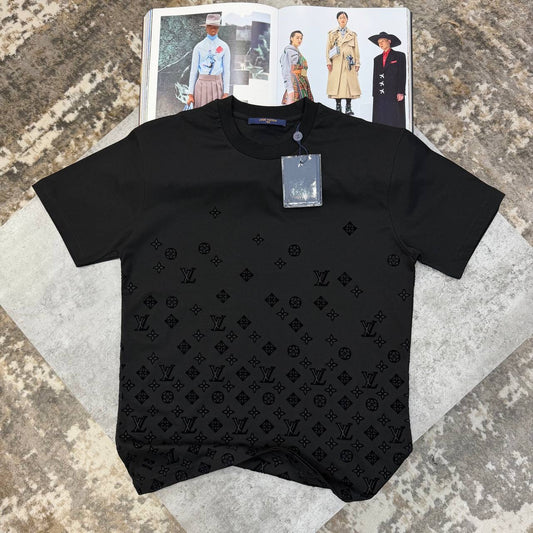 LV T-SHIRT BLACK