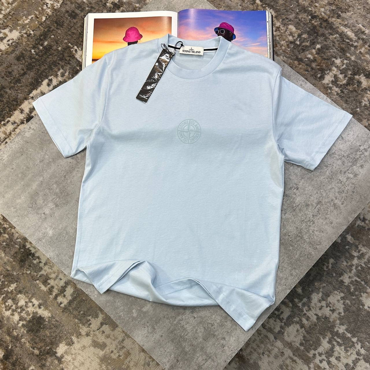 SI BACK BIG LOGO T-SHIRT LIGHT BLUE